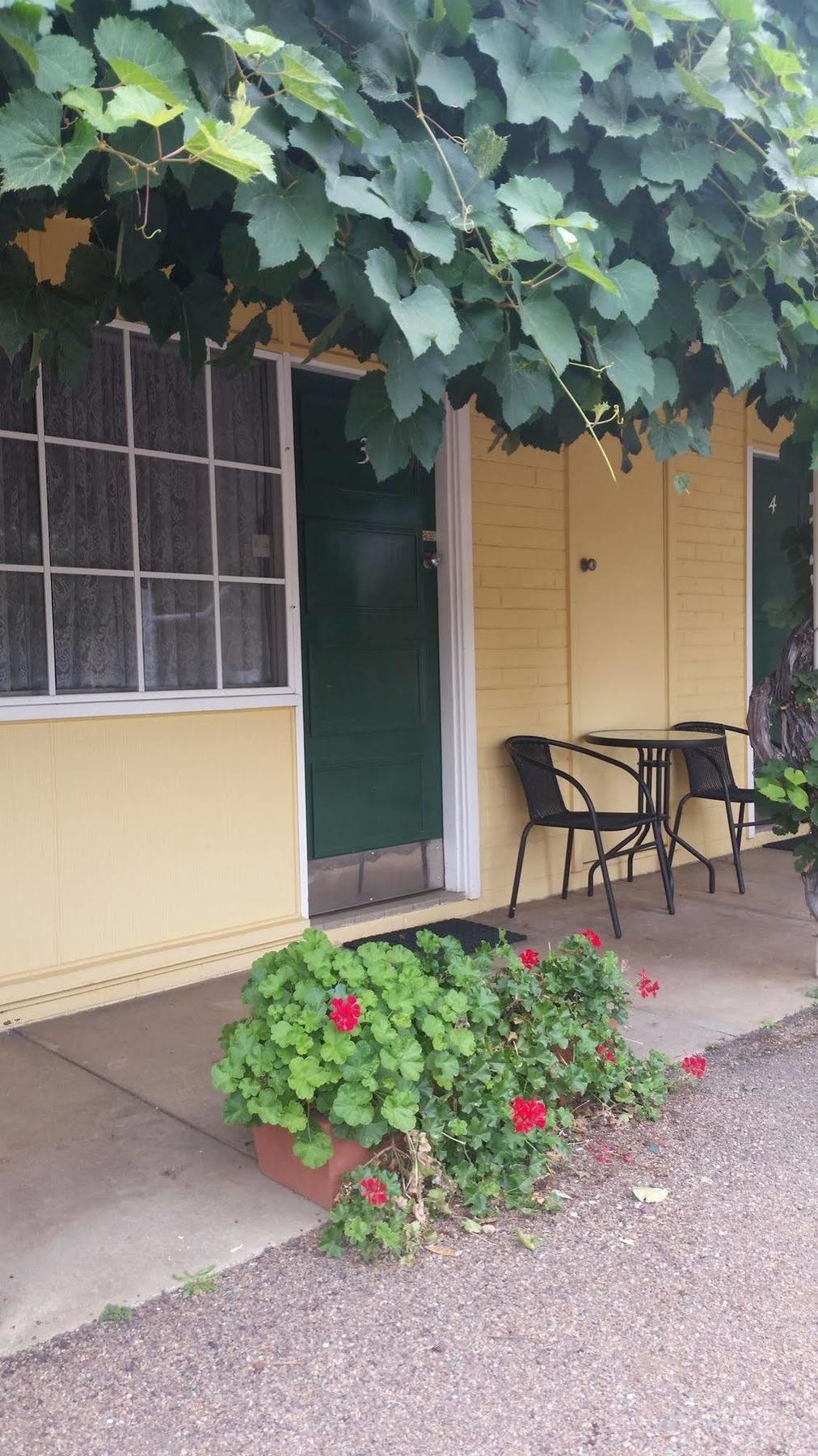 Bradman Motor Inn Cootamundra Exteriér fotografie